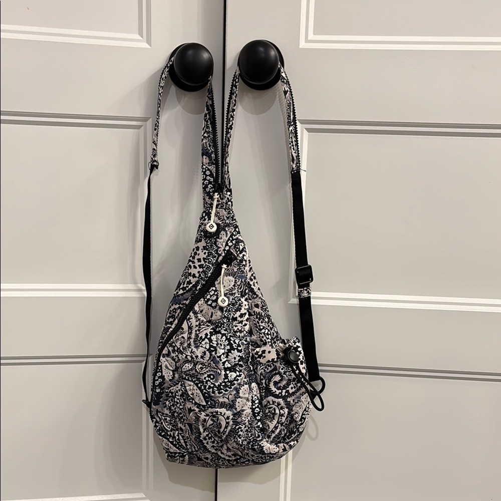 Stylish Black and White Women's Bag